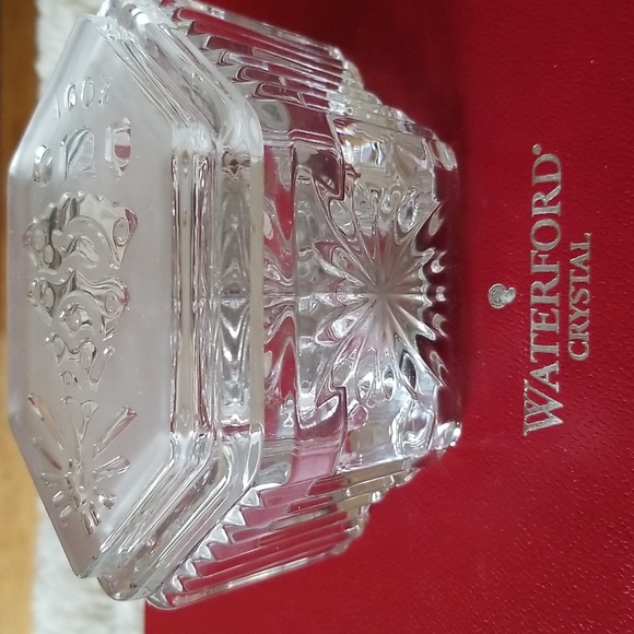 Waterford Songs of Christmas Collection Music Box - Picture 5 of 10